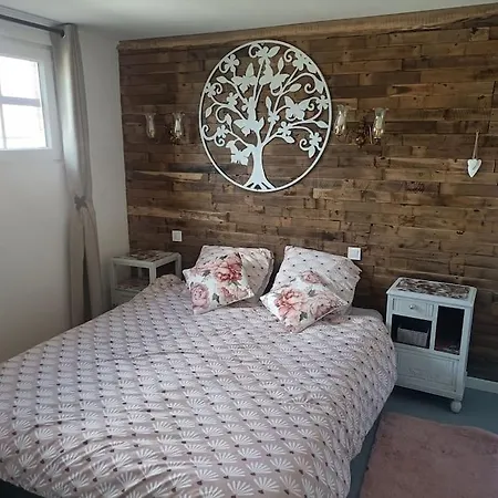 La Grange 2 Chambres, 4 Couchages 公寓